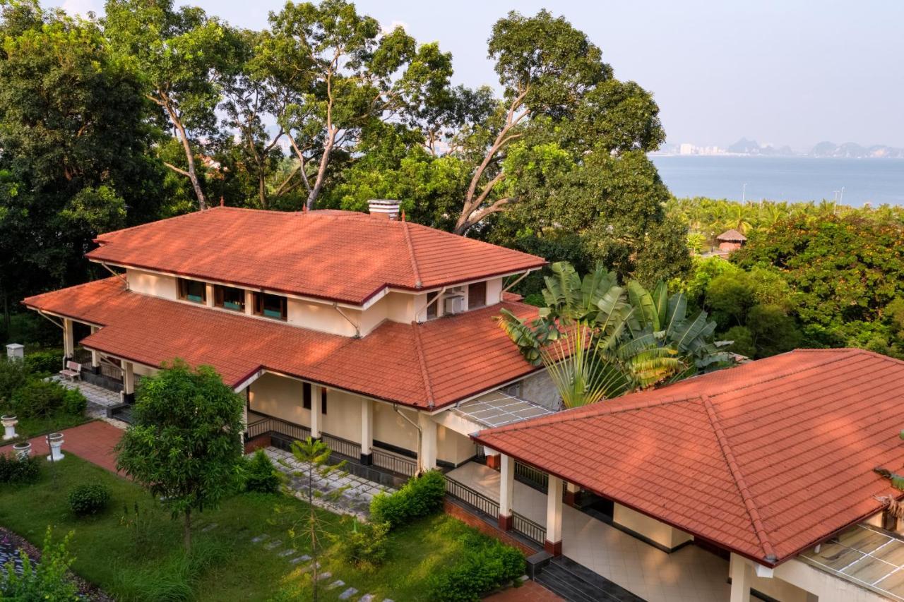 Tuần Châu Hotel Ha Long Exterior foto