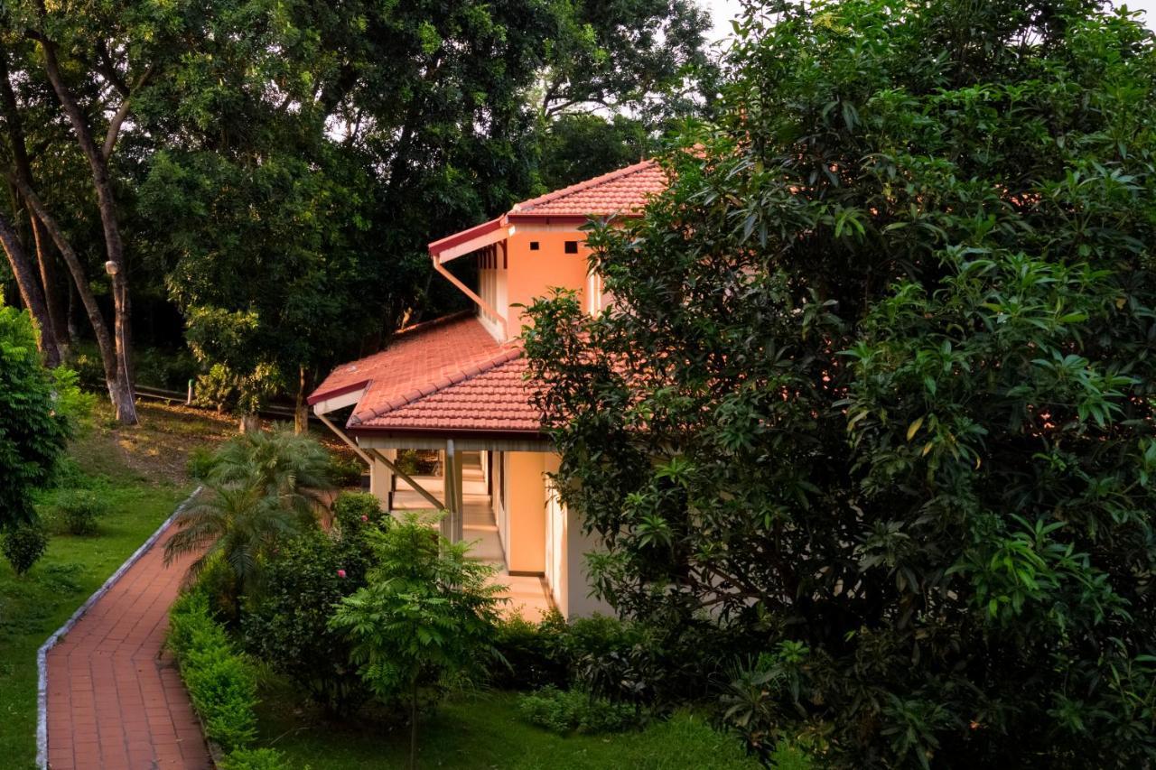 Tuần Châu Hotel Ha Long Exterior foto